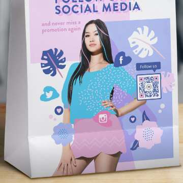 QR Code idea for retailers on shopping bags