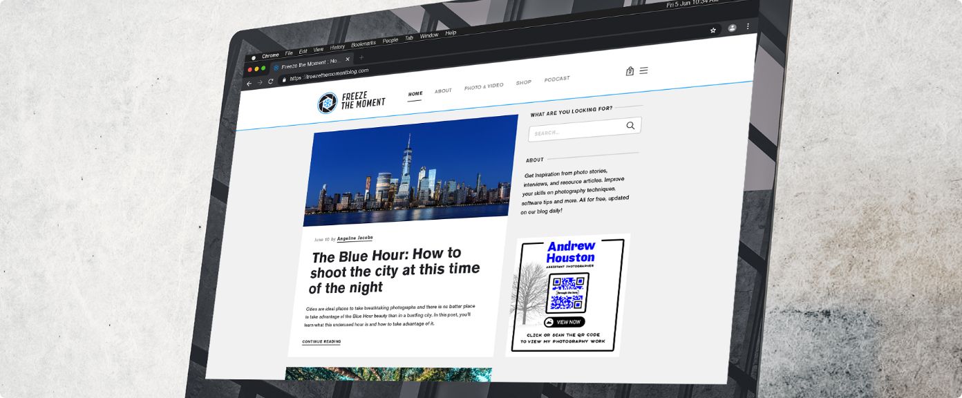 QR Code idea on a web banner to display the full portfolio of a photographer